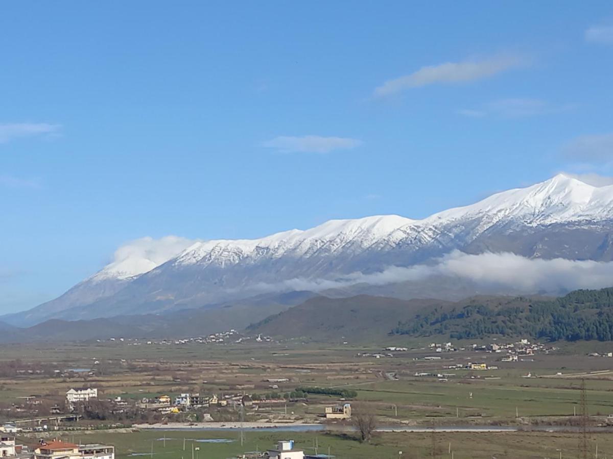 Vladimir Estate Hotel Gjirokastër Dış mekan fotoğraf