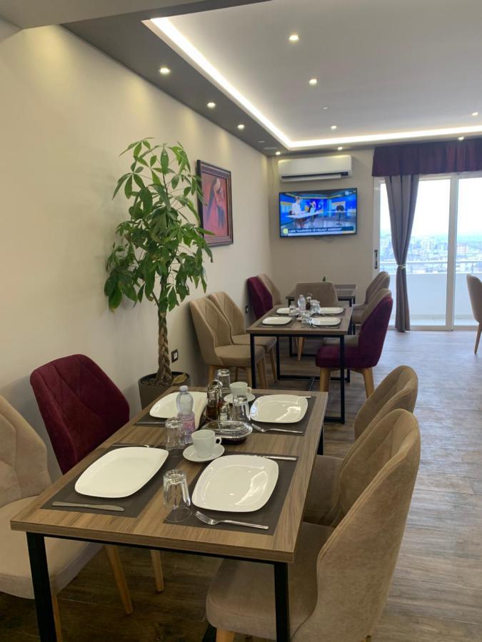 Vladimir Estate Hotel Gjirokastër Dış mekan fotoğraf